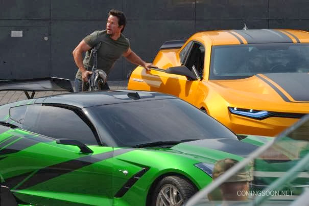 Hong Kong-ban forog a TF4 és egymilliót bukott Mark Wahlberg 02