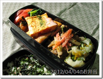 牛肉と牛蒡の時雨煮＆チーズとハムの卵焼き弁当(2012/04/04)
