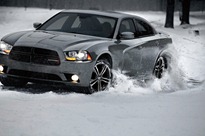 2013-Dodge-Charger-AWD-Sport-3