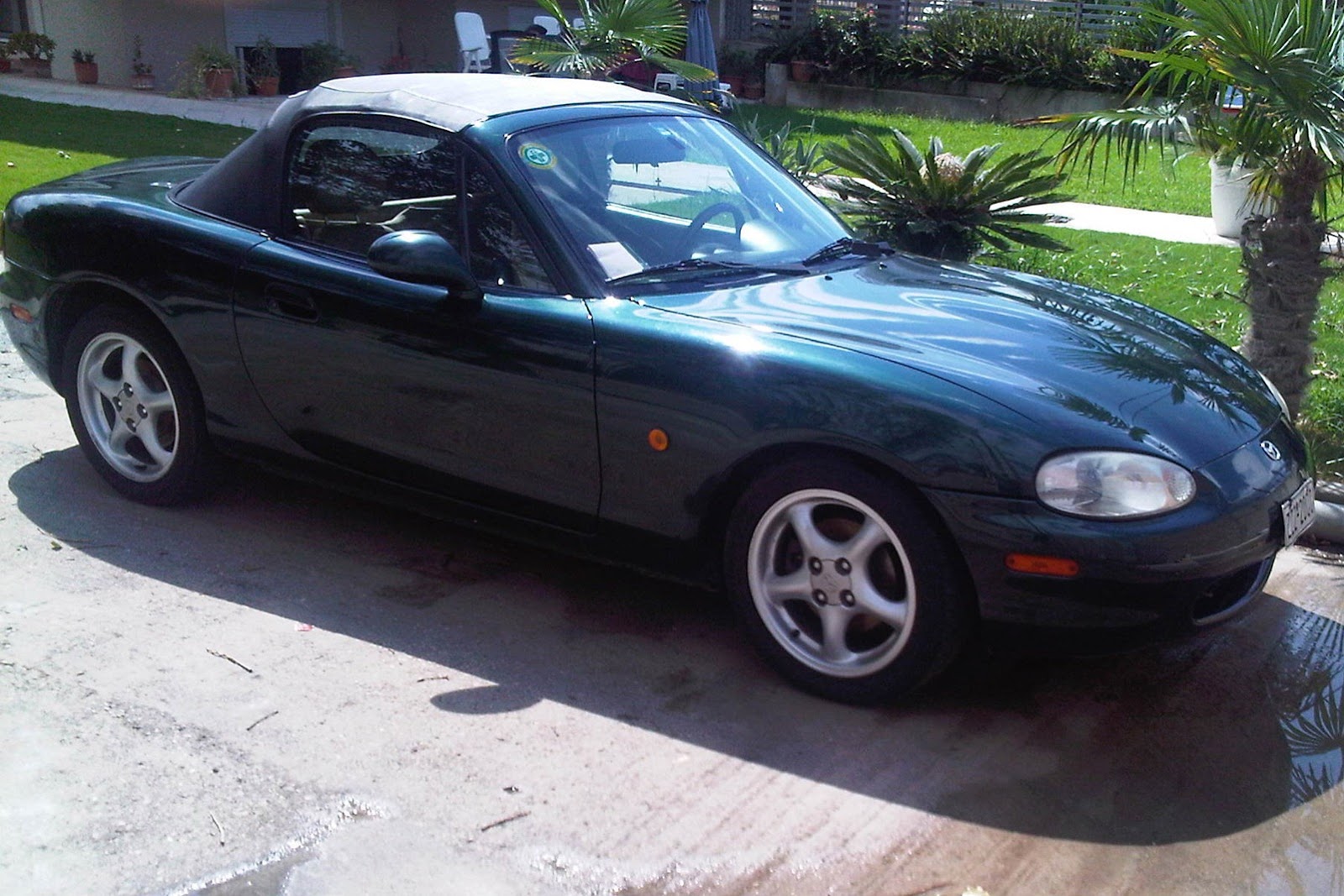 [Mazda-MX-5-1%255B4%255D.jpg]