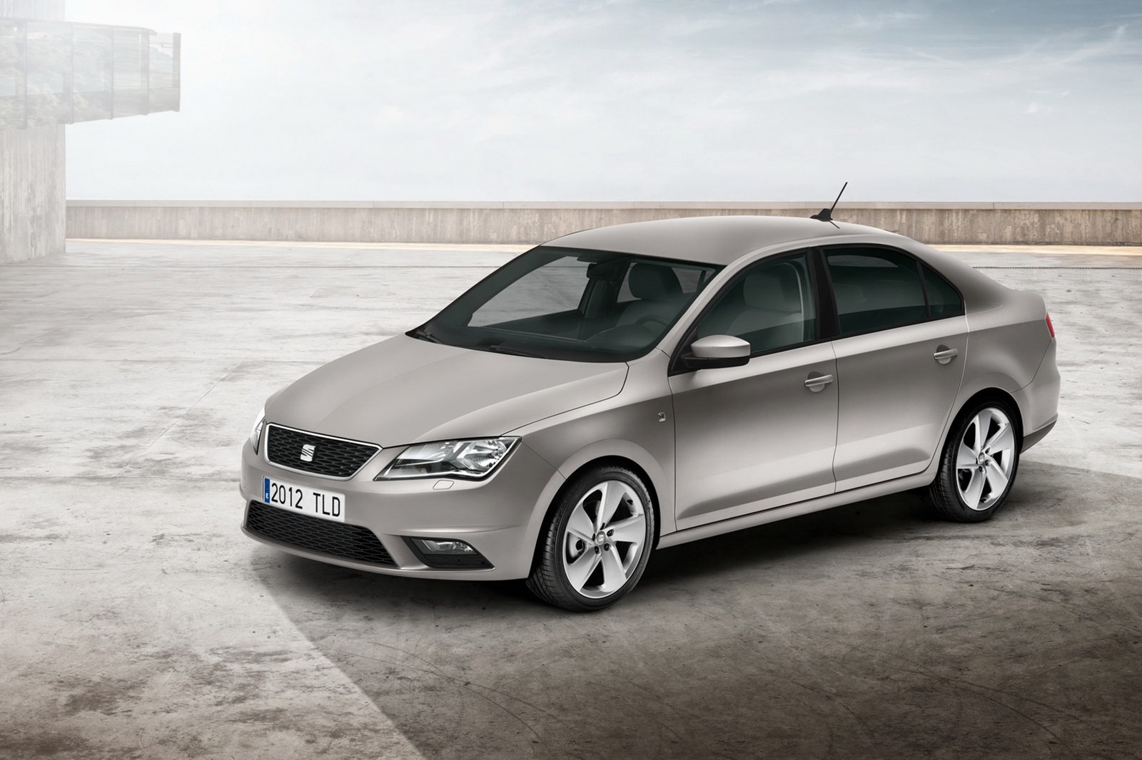 [2013-Seat-Toledo-3%255B2%255D.jpg]