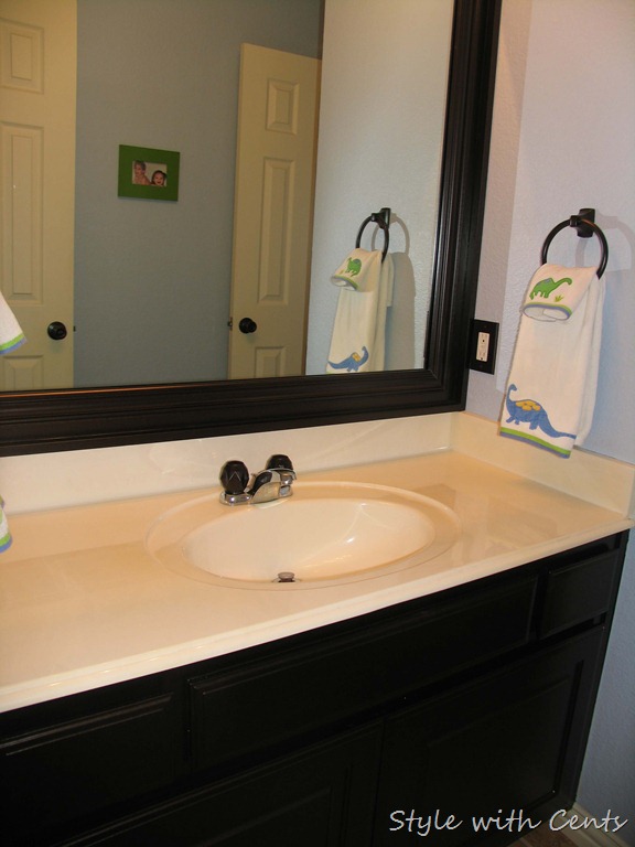 [upstairs%2520bath3%255B7%255D.jpg]