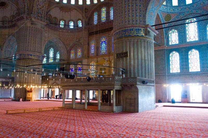 blue-mosque-interior
