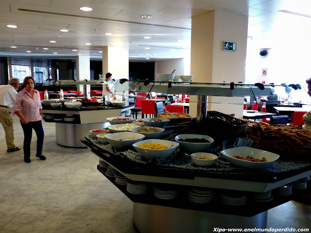buffet-desayuno-hotel-agora-peñiscola.JPG
