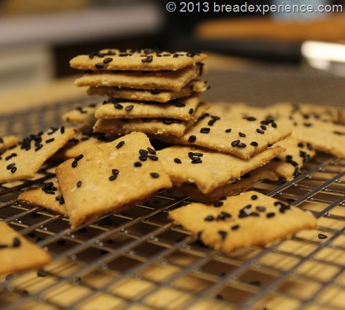 sourdough-einkorn-barley-crackers_123 sourdough-einkorn-barley-crackers_123