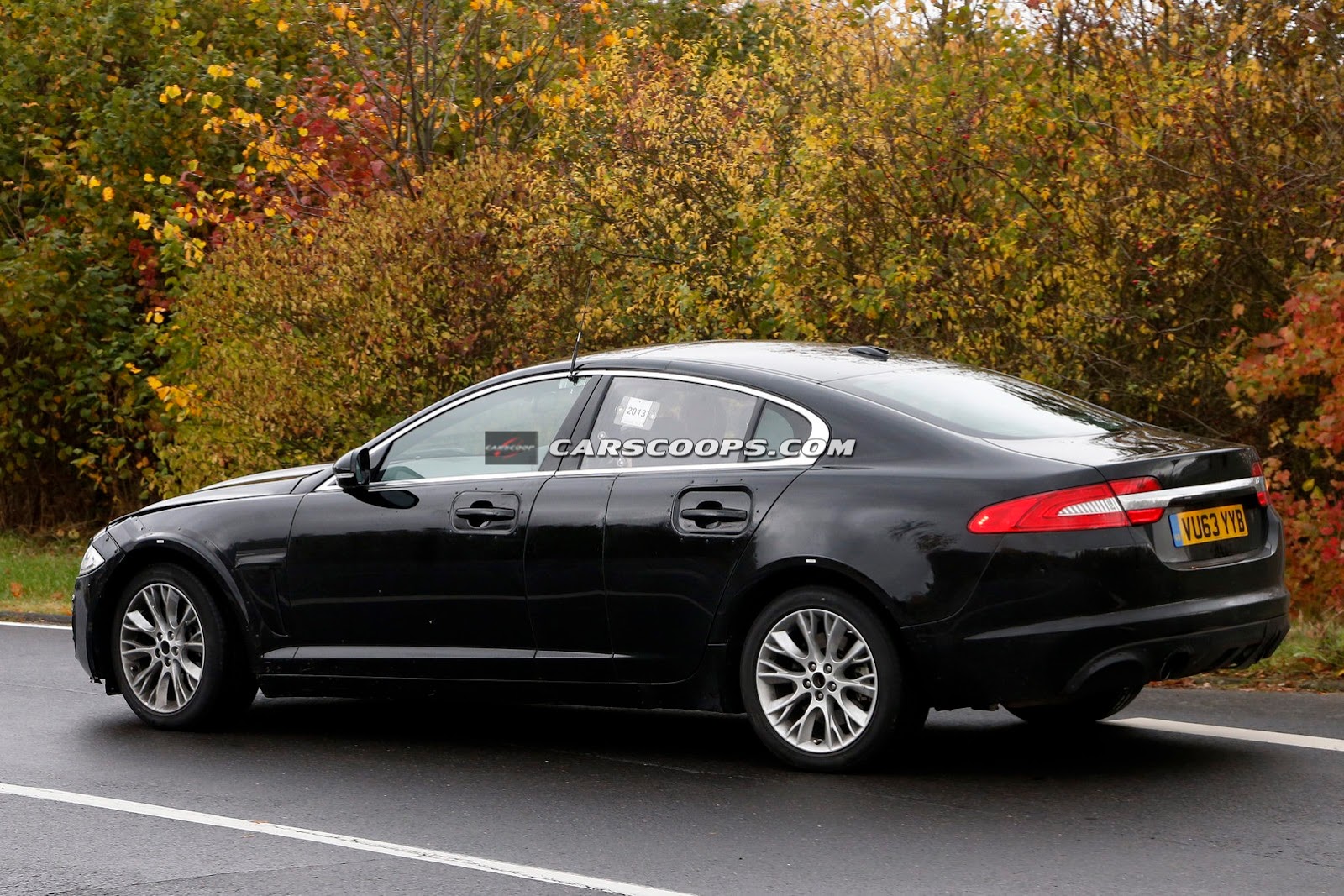 [Jaguar-XF-Sedan-Mule-B5%255B3%255D.jpg]