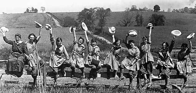 [Newton-Square-Unit-Womans-Land-Army-%255B2%255D.jpg]