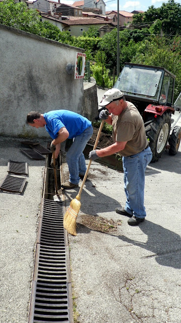 2014-05-Cistilna-akcija-Osek-23.JPG