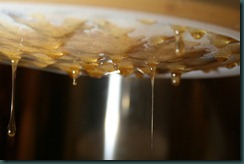 honey straining