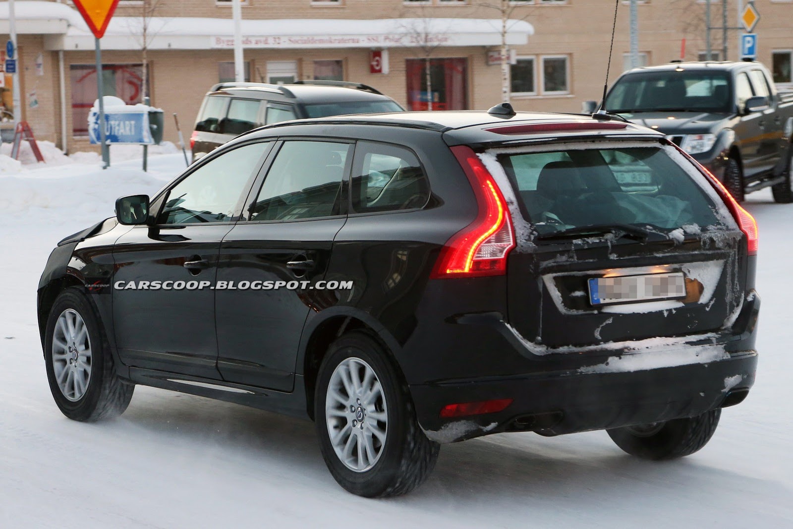 [2014-Volvo-XC60-CarScoop5%255B3%255D.jpg]
