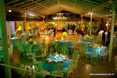 Fotos do evento Claudia e Diogo. Foto numero 16 da cerimonialista Susana Araújo, que faz cerimonial de casamentos, cerimonial de eventos, cerimonial de festas, cerimonial de 15 anos, cerimonial de bodas, cerimonial de eventos sociais, cerimonial de aniversários, decoração de casamento, decoração de festas de 15 anos, decoração de eventos sociais, decoração de aniversários, buffet de casamento, buffet de 15 anos, buffet festas, buffet eventos e assessoria cerimonial em Niterói, RJ, no Rio de Janeiro e em outras cidades do estado do Rio. cerimonial casamento cerimonialista eventos rio casamentos niteroi festa niterói rj buffet 15 anos festas de janeiro dicas noiva espaco para fotos decoracao doces