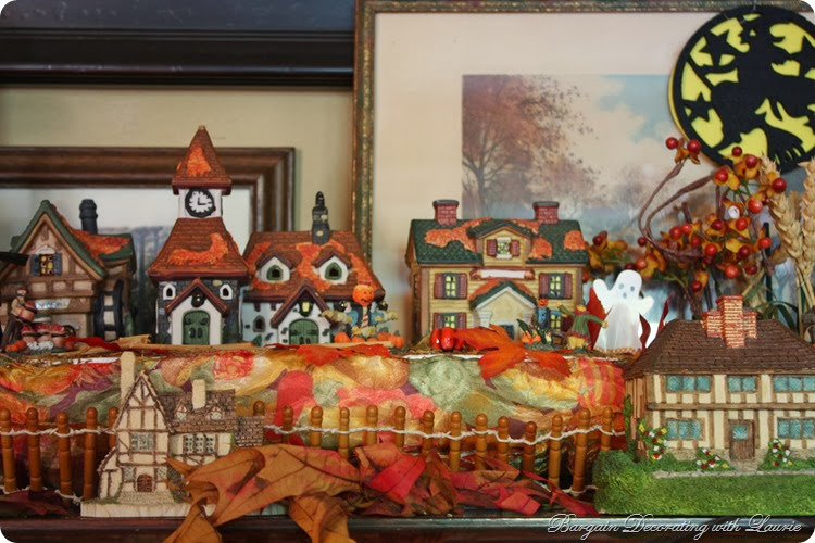 street1 Halloween-Bargain Decorating with Laurie