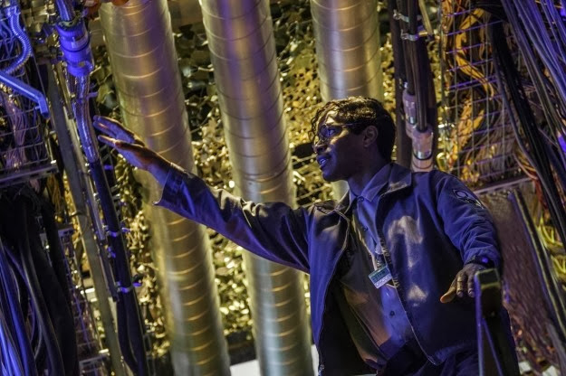 Jamie Foxx A csodálatos pókember 2 legújabb jelenetképén