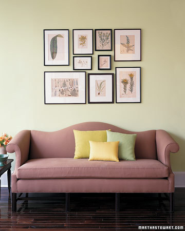 This arrangement was created by tracing the frames on to kraft paper to make a template and then taping and moving those templates around to get the final look. This arrangement was created by tracing the frames on to kraft paper to make a template and then taping and moving those templates around to get the final look.