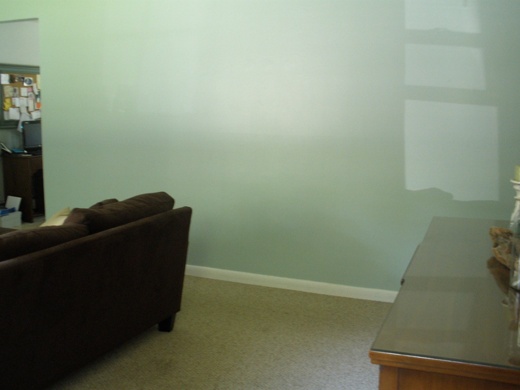 [school%2520and%2520living%2520room%2520019%255B8%255D.jpg]