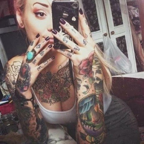 [hot-tattoos-women-044%255B2%255D.jpg]