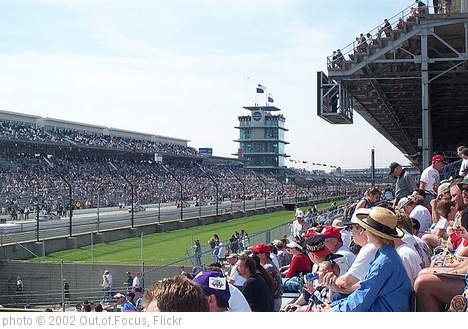 'Indianapolis 500 Race' photo (c) 2002, Out.of.Focus - license: http://creativecommons.org/licenses/by-sa/2.0/