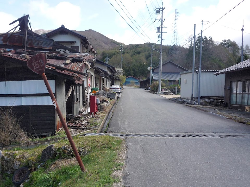 平谷村靭