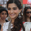 Sonam Kapoor Latest Cute Photo Gallery 2012