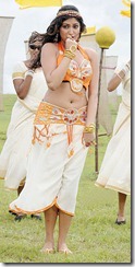 Hari-Priya-Hot-navel pic