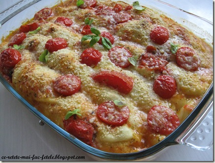 Cannelloni de casă cu roşii şi brânză de capră Cannelloni de casă cu roşii şi brânză de capră