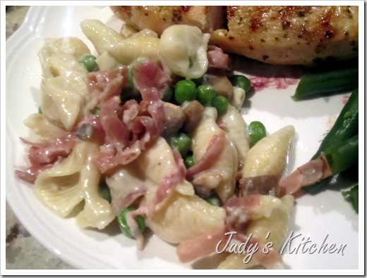 Lowfat creamy pasta peas mushrms (2)