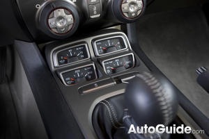 2011 Chevrolet Camaro available 4-gauge cluster