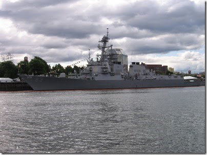 IMG_7014 USS Howard (DDG-83) in Portland, Oregon on June 10, 2007