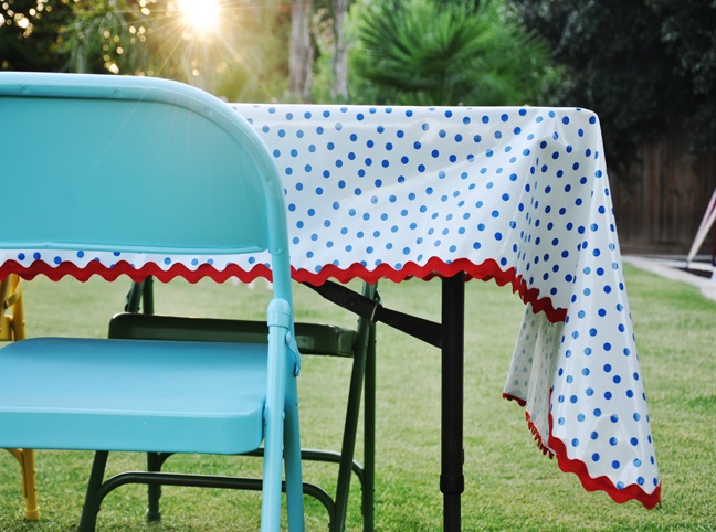 [oilcloth%2520tablecloth%2520037%255B3%255D.jpg]