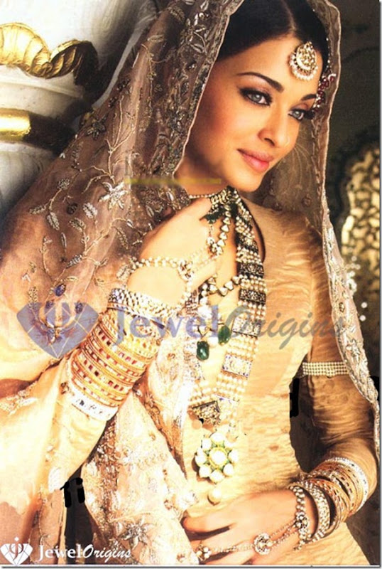 Aishwarya_Pearl_Jewellery_Set