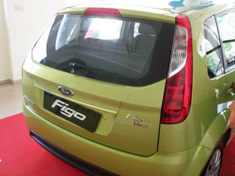 [Ford%2520Figo%2520Petrol%2520rear%255B2%255D.jpg]