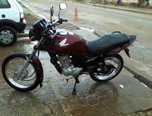 P04-11-11_10.17moto sao pedro P04-11-11_10.17moto sao pedro