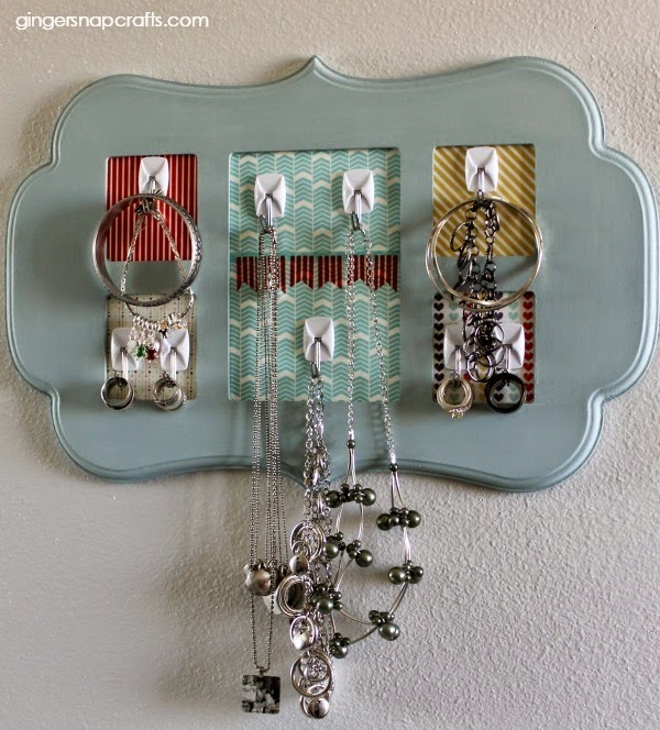 [diy-jewelry-holder3.jpg]
