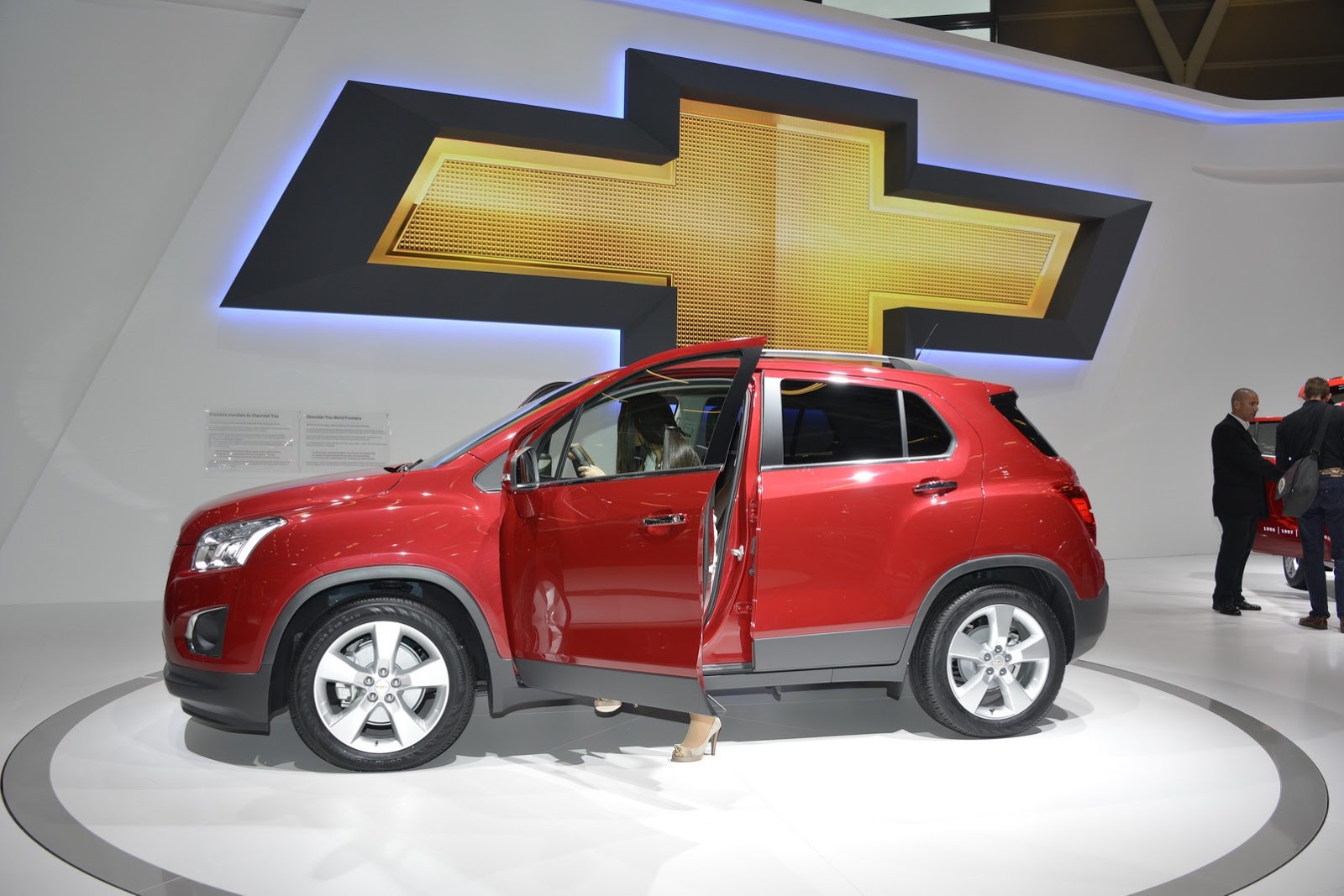 [2013-Chevrolet-Trax-10%255B2%255D.jpg]