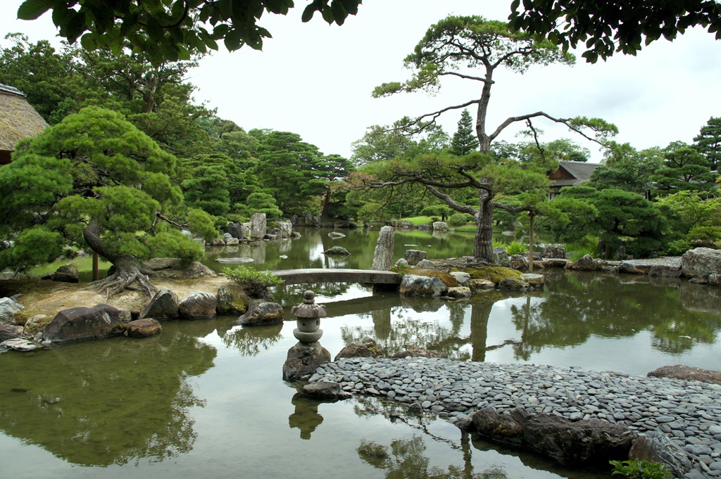 [Gloria%2520Ishizaka%2520-%2520Vila%2520Imperial%2520Katsura%2520-%2520%2520%2520jardim%25201%255B4%255D.jpg]