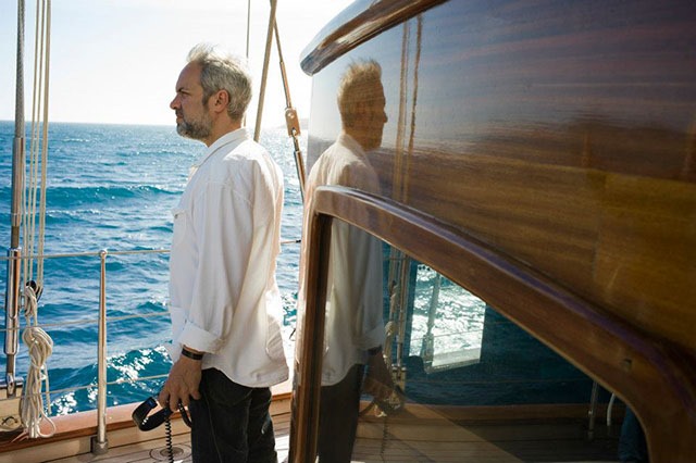 Sam-Mendes-on-set-of-Skyfall