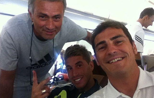 [Facebook%2520de%2520casillas%255B2%255D.jpg]