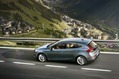 Volvo-V40-10