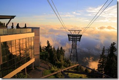 800px-GrouseMountain 800px-GrouseMountain