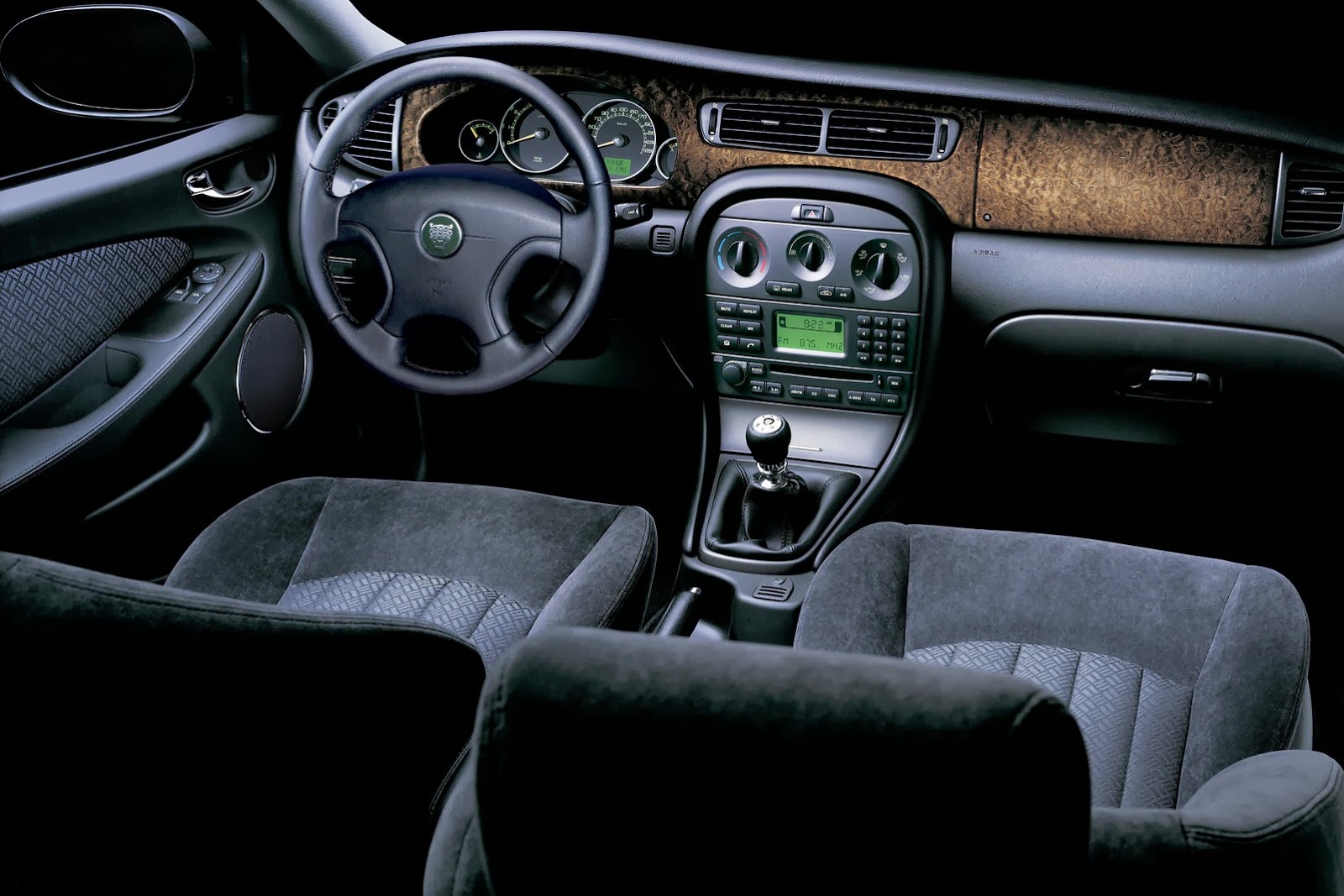 [Jaguar-X-Type-8_1%255B2%255D.jpg]