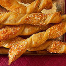 Sesame-Cheddar Twists