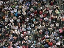 [crowd%255B3%255D.jpg]