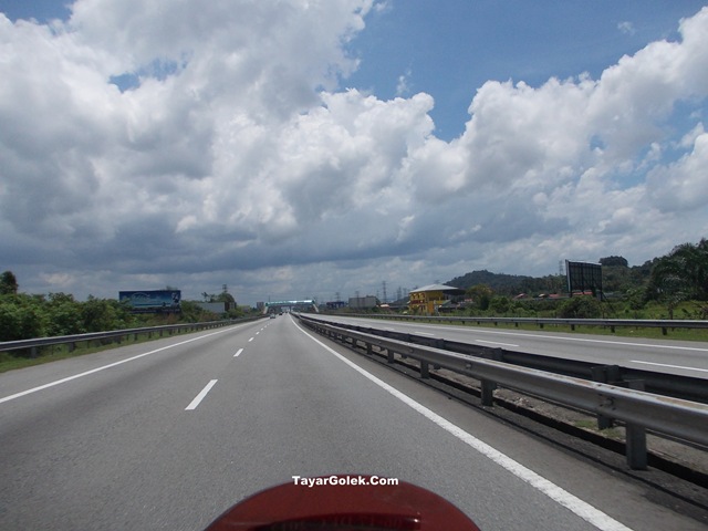 [DSCN30132.jpg]