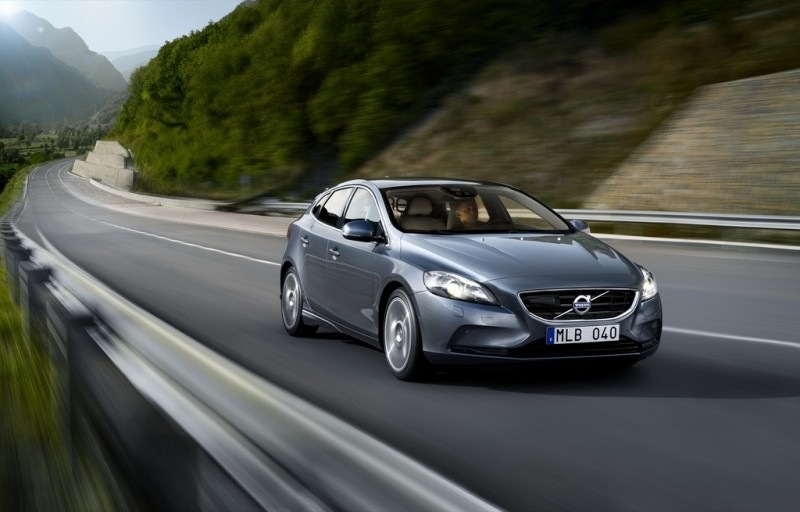 [volvo-v40filtracion00%255B3%255D.jpg]