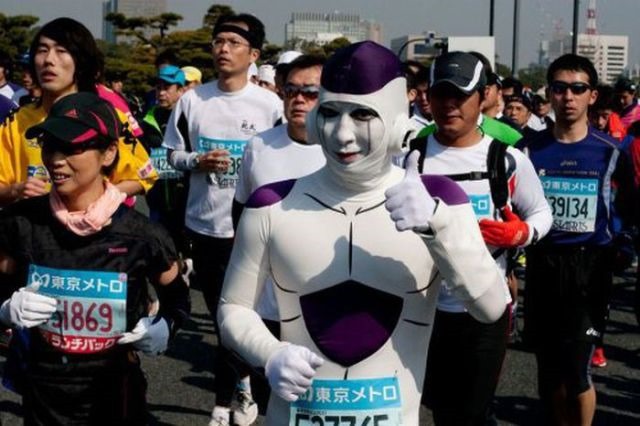 [tokyo-marathon-costumes-10%255B2%255D.jpg]