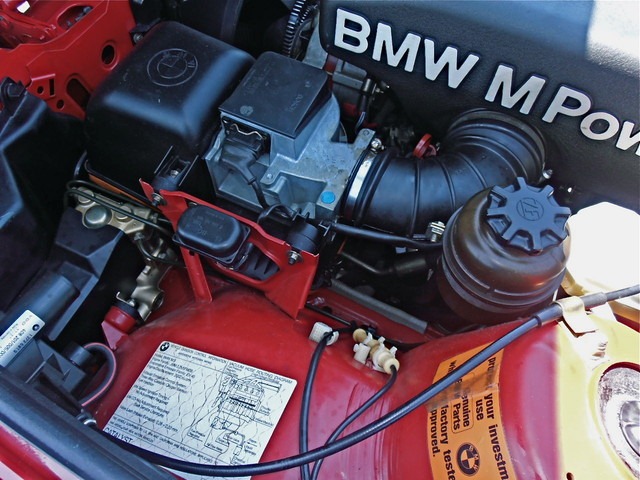 [BMW-M3-E30-20%255B2%255D.jpg]