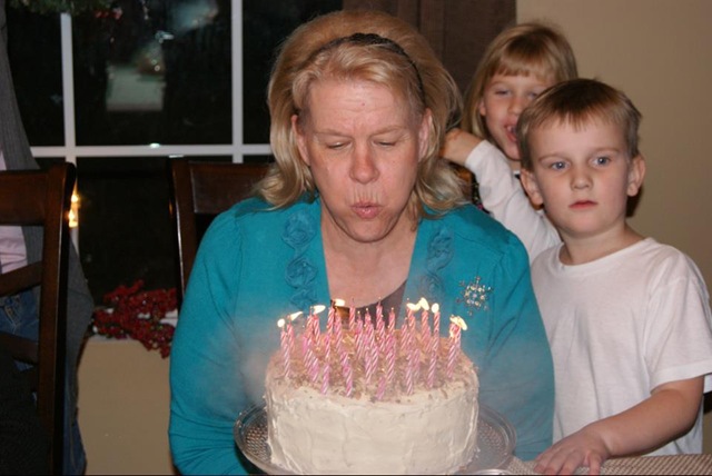 [moms%2520birthday1%255B2%255D.jpg]