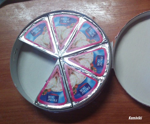 kiflike (1) kiflike (1)