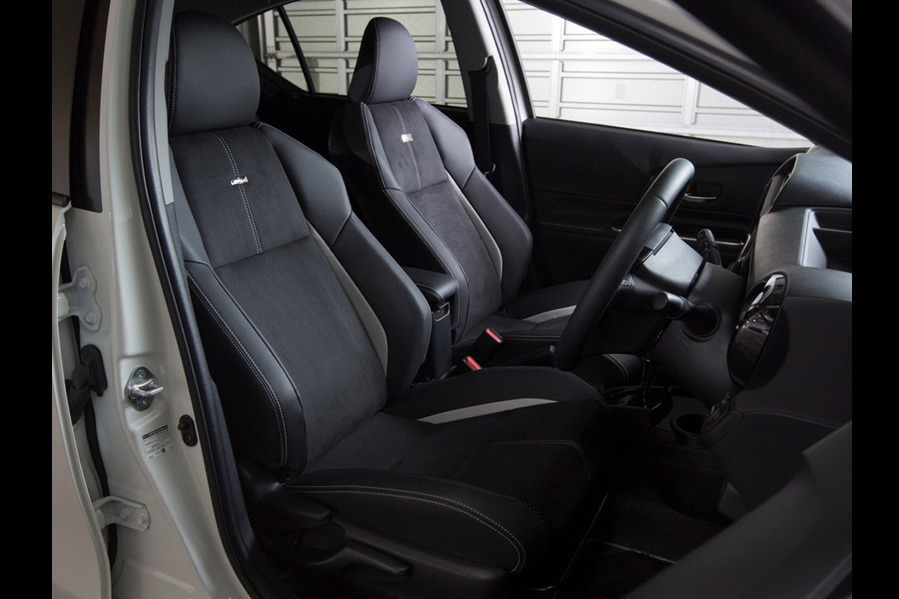 [Toyota-Aqua-G-Sports-6%255B3%255D.jpg]