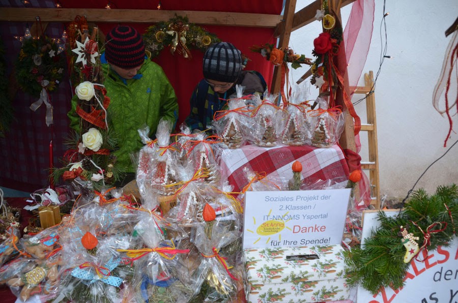 Adventmarkt_St_Osw_04.jpg
